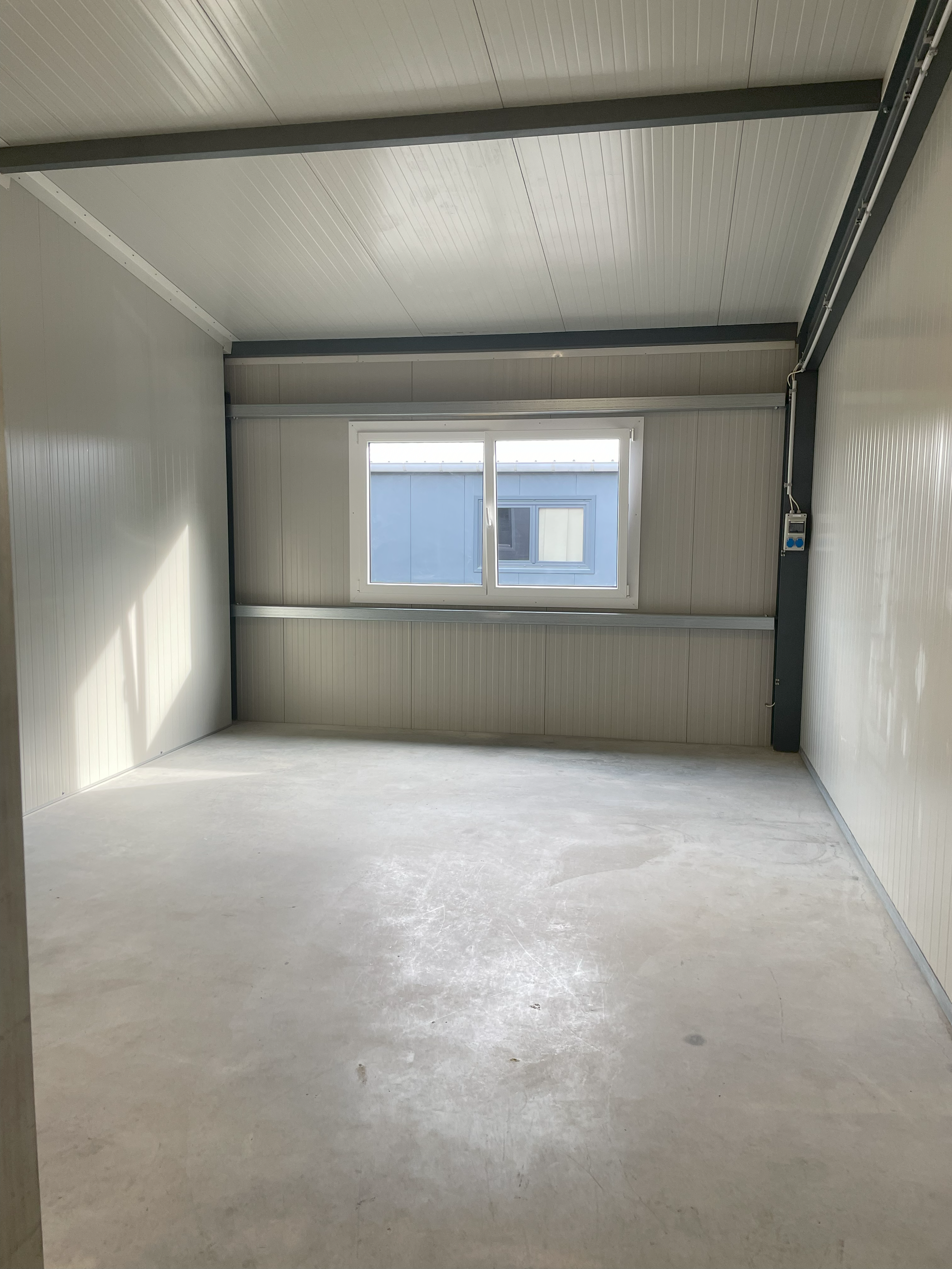Innenraum einer Eco-Box